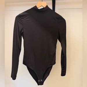 ReoRia Black Long Sleeve Bodysuit